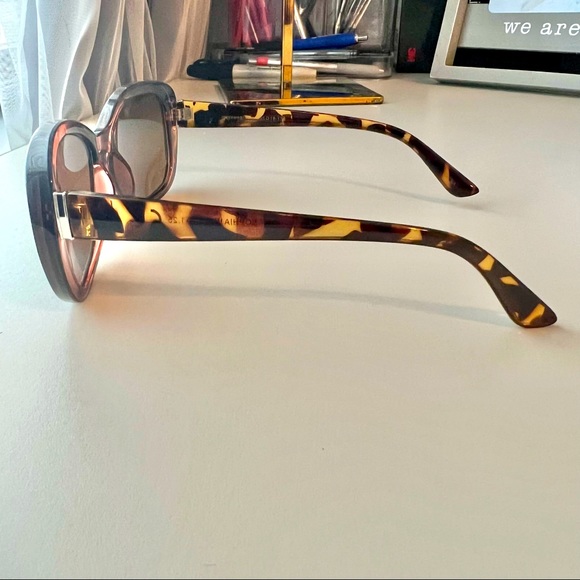 EUC Myeyewear.com Large frame bifocal Sunglasses - Picture 4 of 5